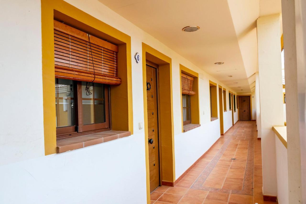 Atico Con Terraza-Solarium Y Piscina 4-6 Personas Wifi A/C Apartment Roda Luaran gambar